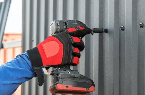 Travaux de zinguerie - Pleine-Fougères